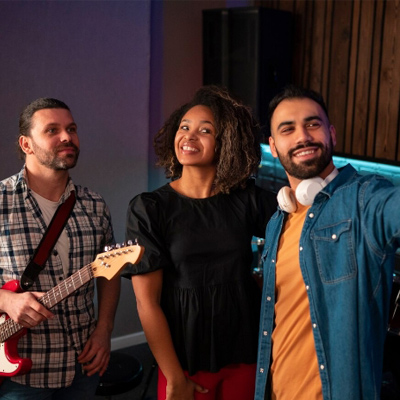 與YouTube網(wǎng)紅合作：實現(xiàn)品牌爆發(fā)的優(yōu)秀策略