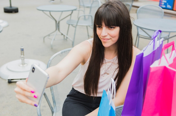 品牌出海必備指南：如何選擇合適的海外網(wǎng)紅營銷策略？