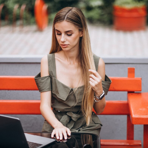 外國(guó)紅人推廣平臺(tái)：如何通過(guò)跨境社媒營(yíng)銷打造品牌國(guó)際影響力