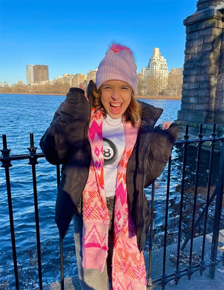 美國百萬粉絲tiktok紅人服飾品牌出海