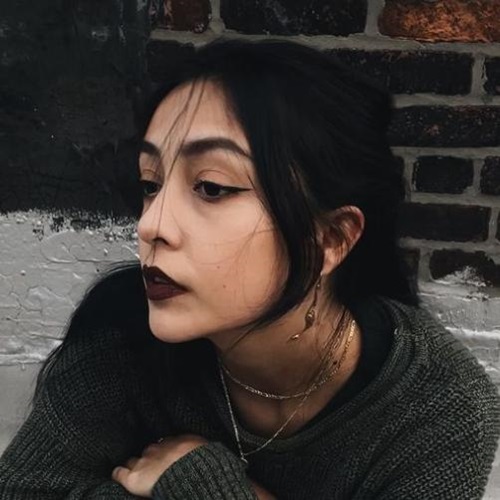 YouTube網(wǎng)紅推廣:美國(guó)閱讀書籍類女博主