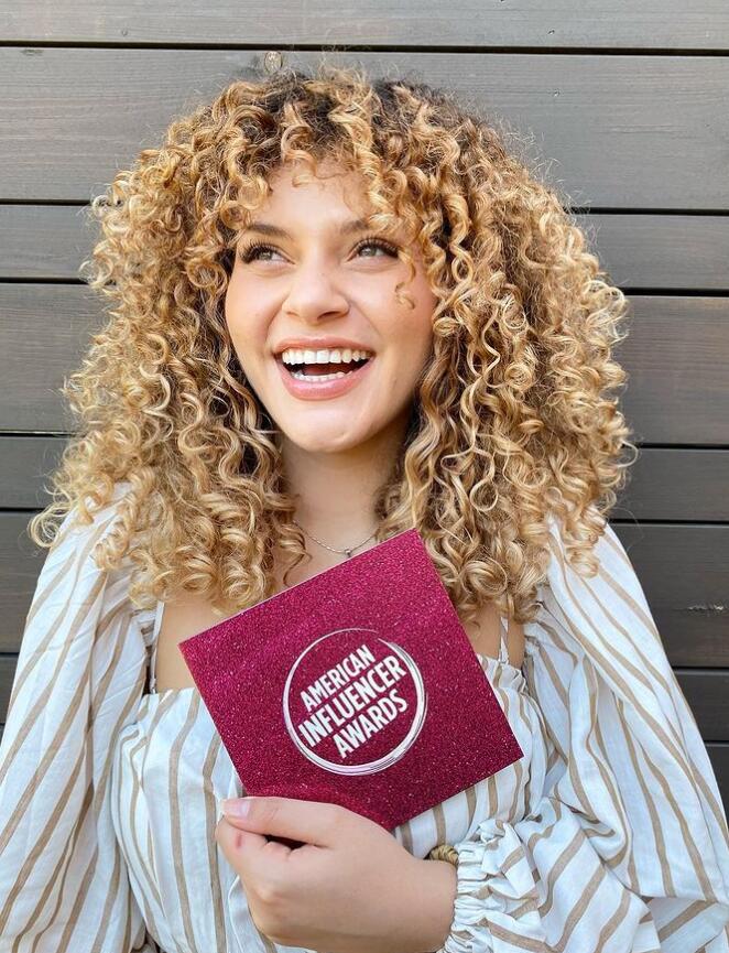 instagram女性網(wǎng)紅