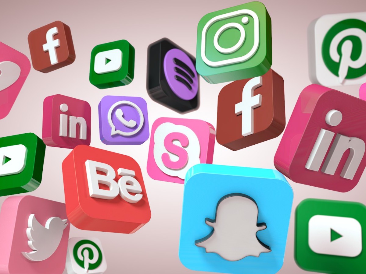 海外網(wǎng)紅推廣：用戶花在社交媒體上的時間？