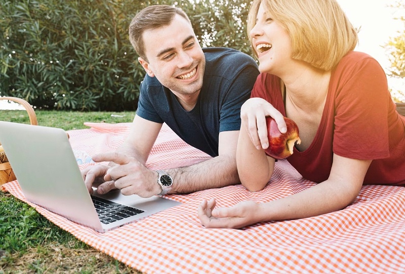 如何選擇歐美網(wǎng)紅推廣：提升品牌影響力的關(guān)鍵策略