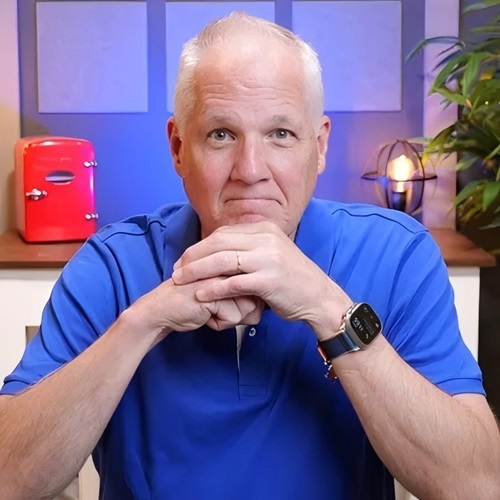 YouTube網(wǎng)紅:美國IOS軟件測評(píng)類博主