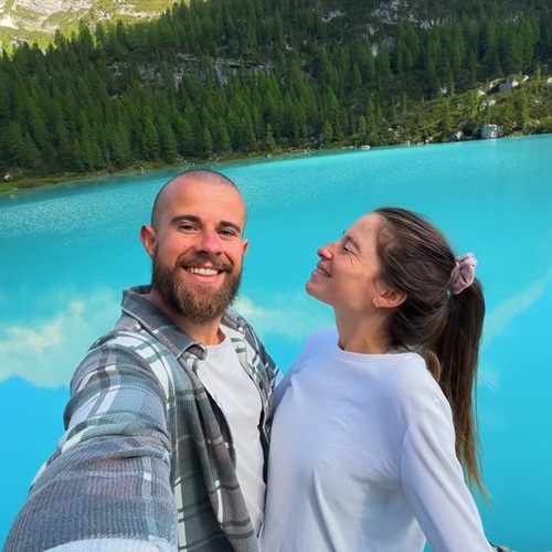 Instagram網(wǎng)紅營(yíng)銷：法國(guó)情侶博主戶外自駕游達(dá)人推薦